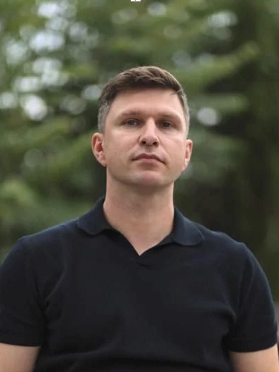 Денис Иванников